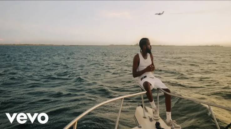 Quada – Dweet Ft. Wi Records