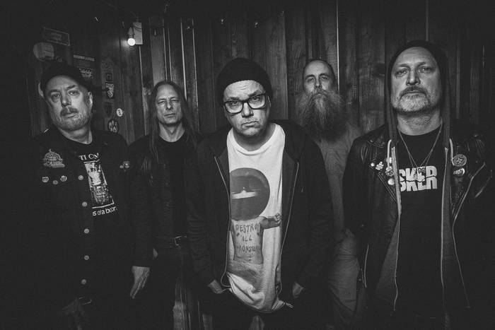 DISFEAR – Early Graves